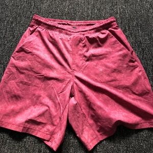 Lululemon - Marbled red athletic shorts